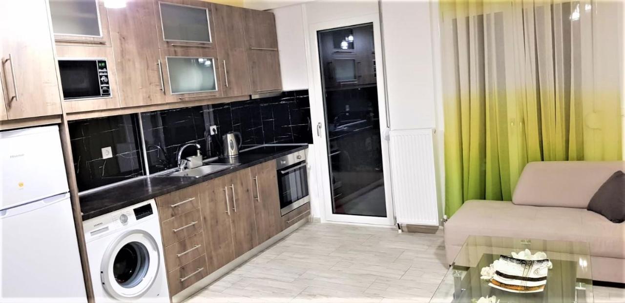 Apartment Perea Lala Peraía Esterno foto